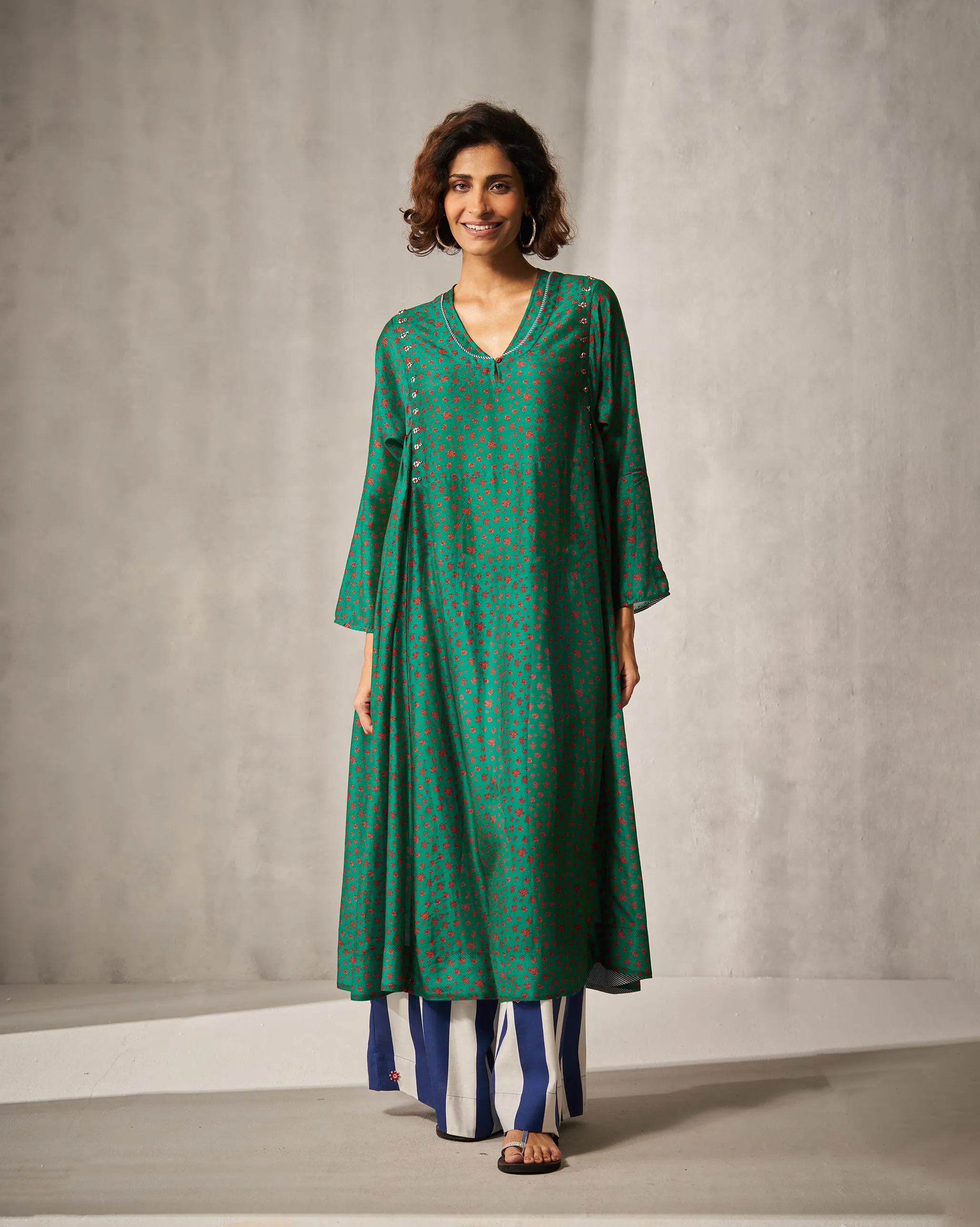 Sara Panelled Kurta - Green & Red Print